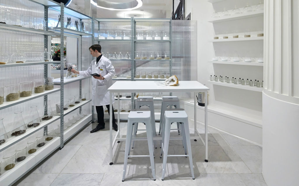 Selfridge's Fragrance Lab Echochamber