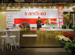 Blink gave Interflora a champagne bar at their Stockholm flagship