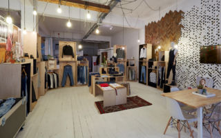 FormRoom has created a number of showroom and pop-up spaces for Levi's.