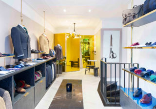 English Cut's first store on Chiltern St. makes good use of the space. Executed with high end materials, there is also a playful use of contemporary colours and references to the art of the tailor. 