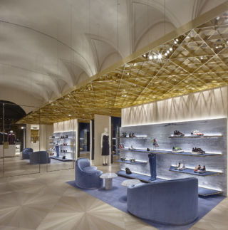 The Versace store in Florence combines the histrical backdrop with the contemporary. As ever Curiosity's use of materials is impeccable giving each room its own distinct look and feel