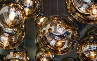 We couldn't write about Tom Dixon or Design Research Studio without including a photo of the iconic Copper Round Pendant light!