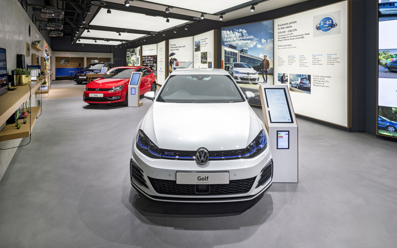 Volkswagen Showroom Store, Birmingham, Uk 