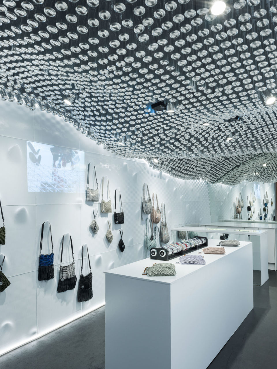 Bottletop, London UK Echochamber