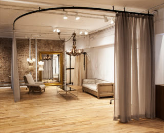 Mahna Manha fitting room, photoshoot and event space