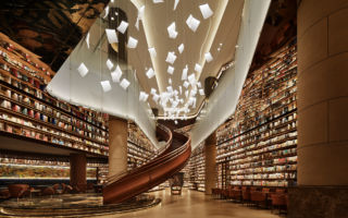 The fluttering pages light installation at Yjy Maike bookstore.