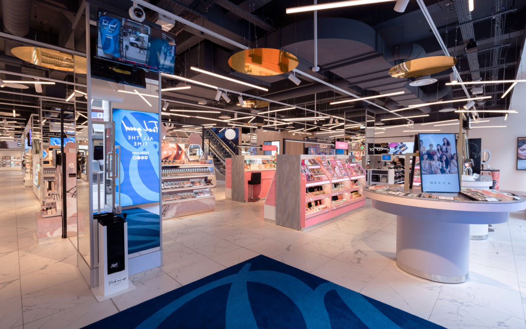 Boots Flagship, Covent Garden Echochamber